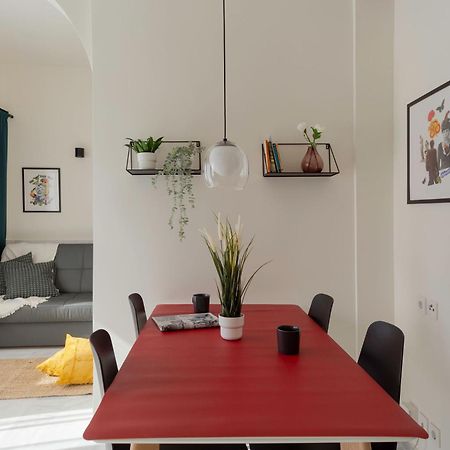 Mooeve Exarchia Leilighet Athen Eksteriør bilde